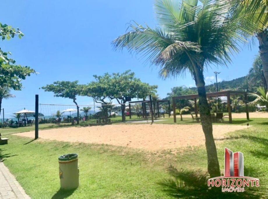 No Mar, Pe Na Areia Apartamento