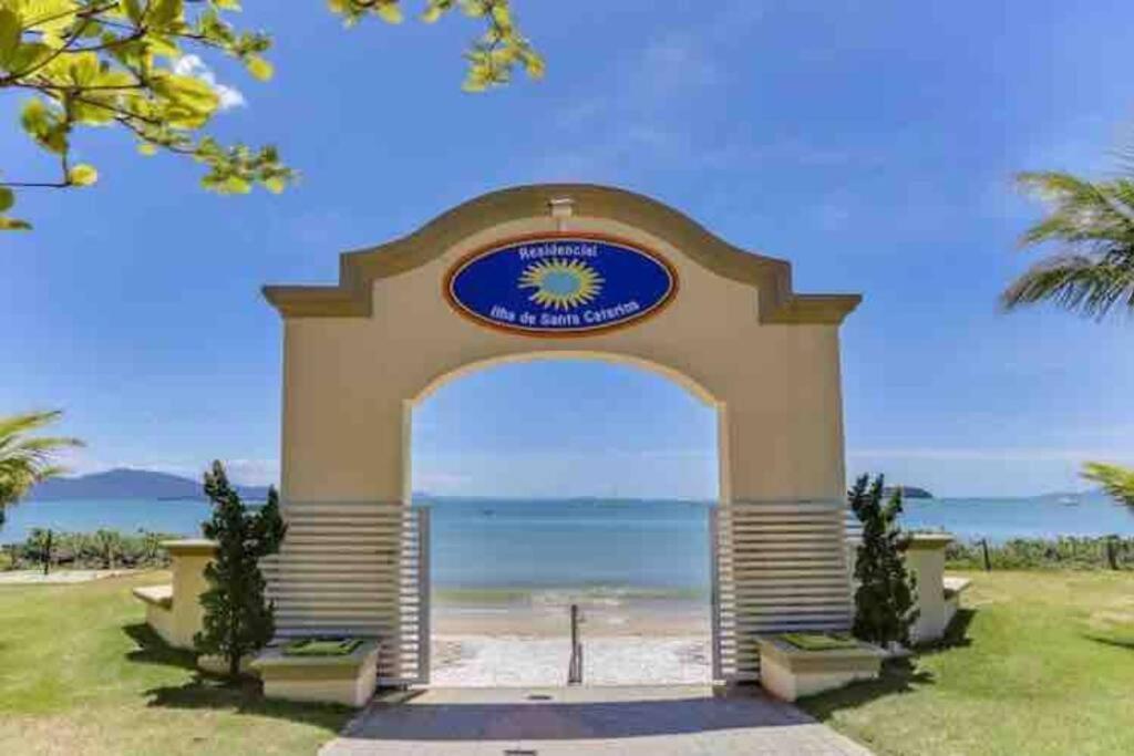 Apartamento No Mar, Pe Na Areia *