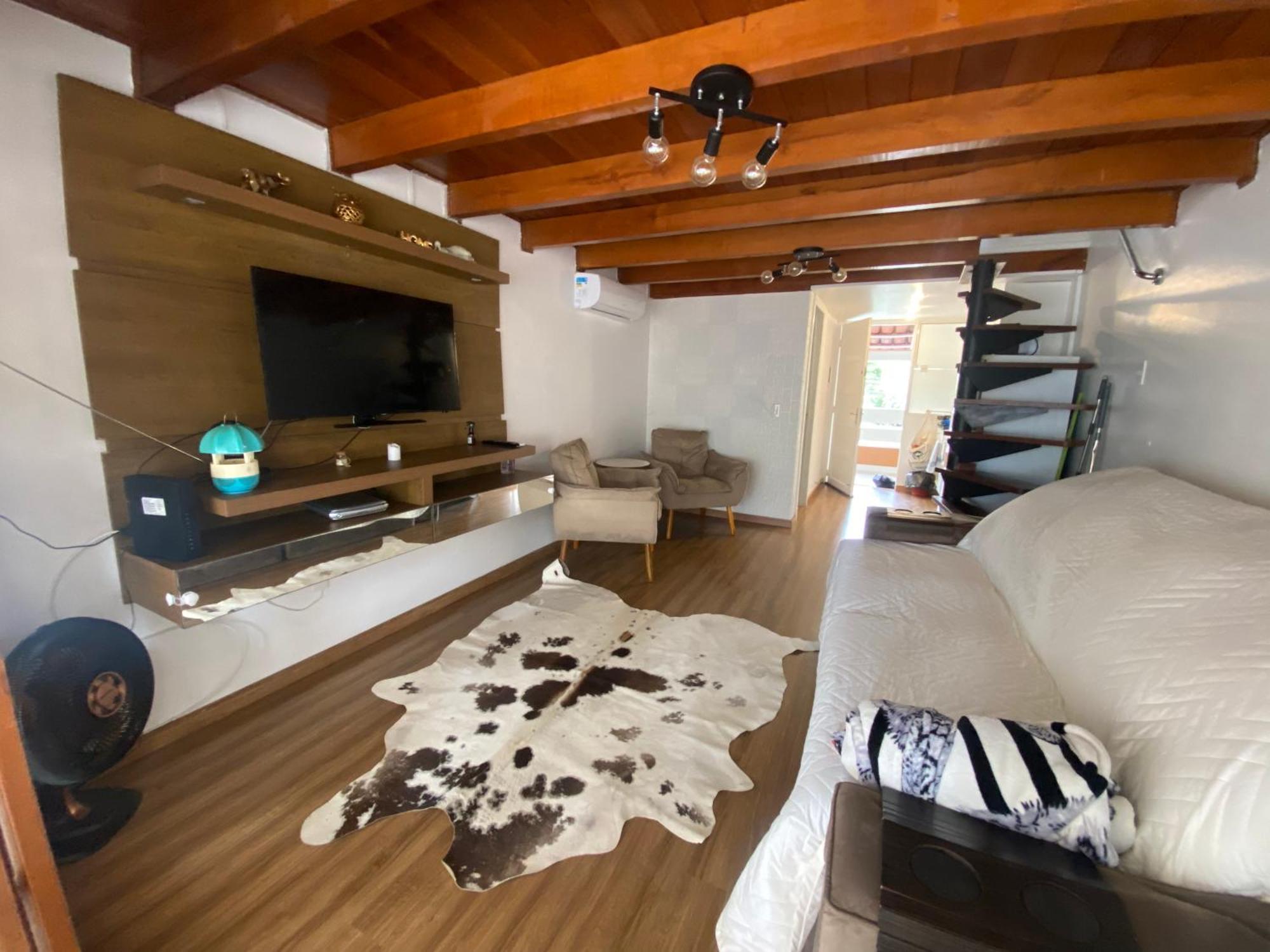 No Mar, Pe Na Areia Apartment