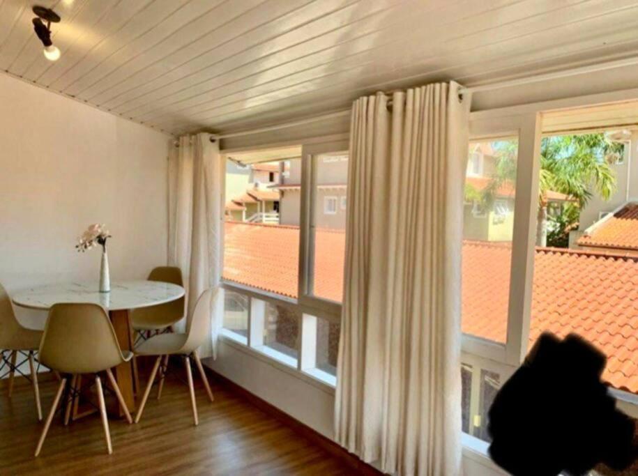 No Mar, Pe Na Areia Apartment *